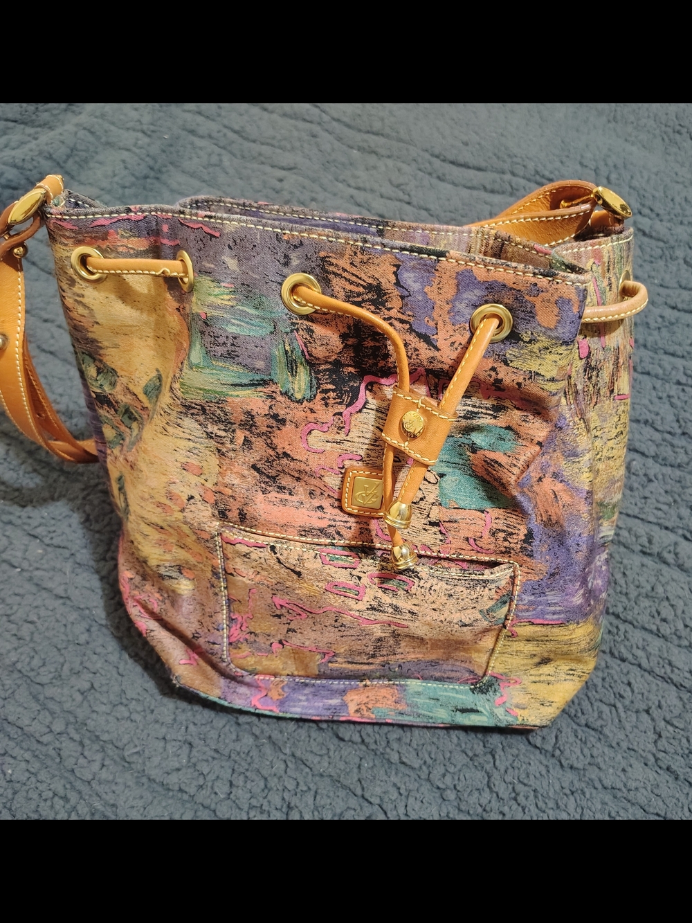Multicolor Artistic Drawstring Shoulder Bag with Tan Trim